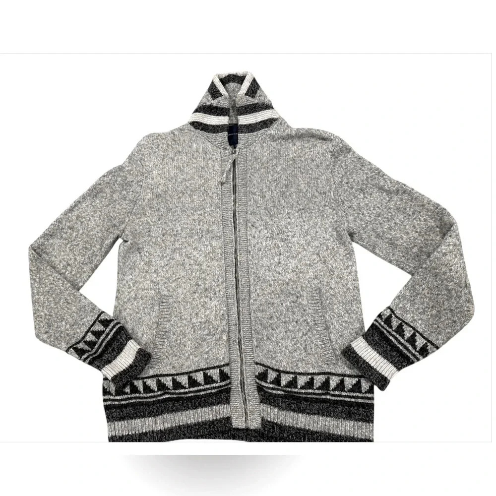 American Eagle Grey Polar Bear Cable Knit Zip-Up Cardigan Women's Size Med